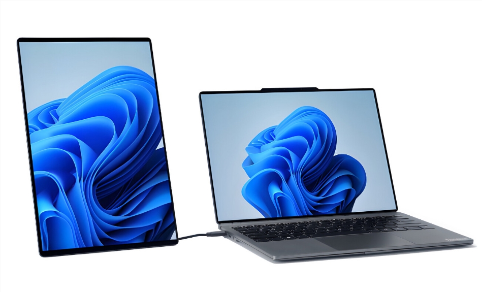 Lenovo's Modular Laptop Turns Heads at MWC with Swappable Dual-Screen Keyboard